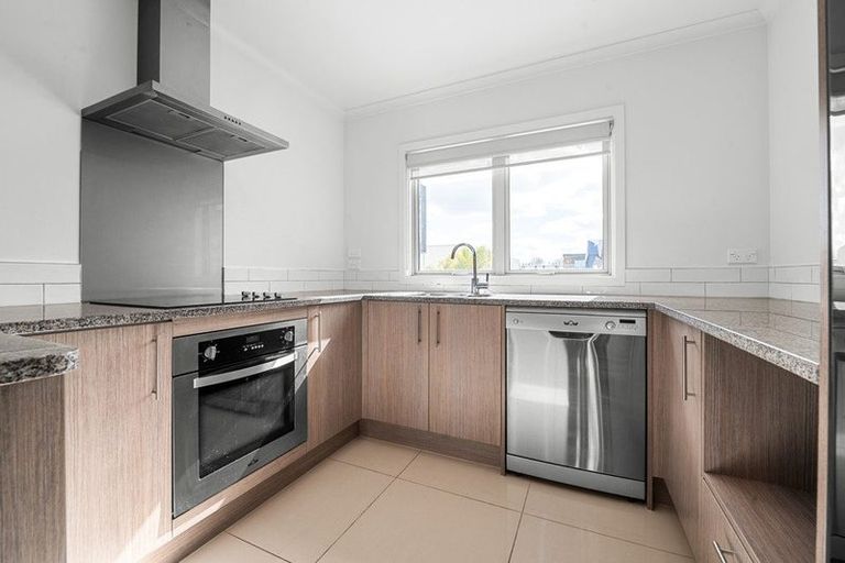 Photo of property in 5/7 Vialou Street, Hamilton Central, Hamilton, 3204