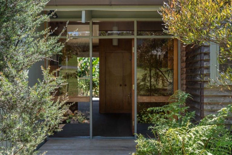 Photo of property in 12 Park Drive, Raglan, 3225