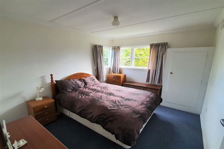 Photo of property in 37 Timaru Road, Waimate, 7924