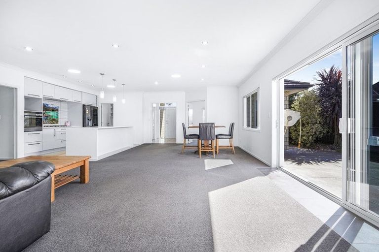 Photo of property in 9 Cole Thomas Place, Huntington, Hamilton, 3210