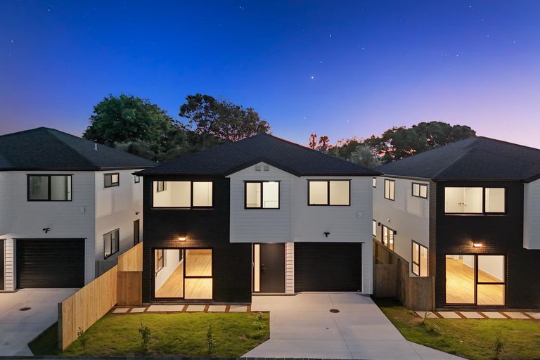Photo of property in 29c Hywell Place, Manurewa, Auckland, 2102