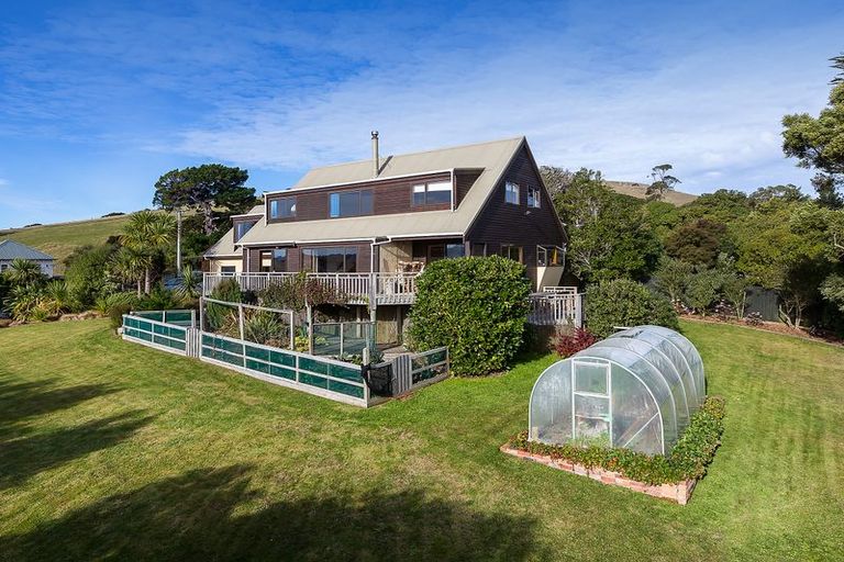 Photo of property in 56 Oxley Crescent, Broad Bay, Dunedin, 9014