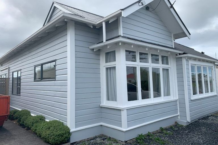 Photo of property in 27 Cutten Street, South Dunedin, Dunedin, 9012