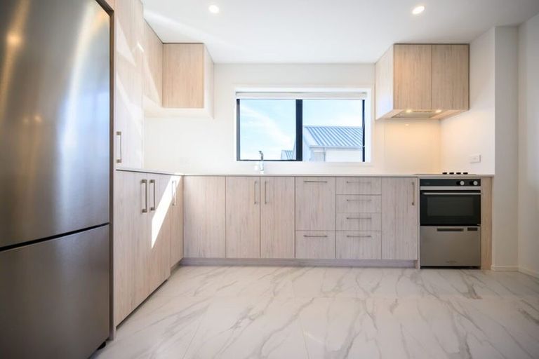 Photo of property in 4/180 Marine Parade, New Brighton, Christchurch, 8083