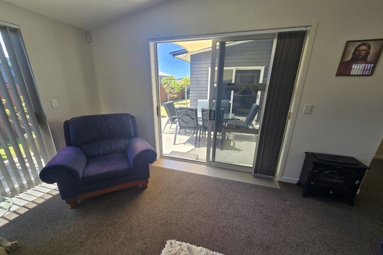 Photo of property in 4 Spinifex Street, Papamoa Beach, Papamoa, 3118