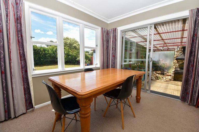 Photo of property in 485-487 High Street South, Carterton, 5713