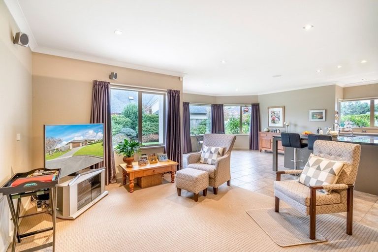 Photo of property in 55 Glenroy Park Drive, Waikiwi, Invercargill, 9810