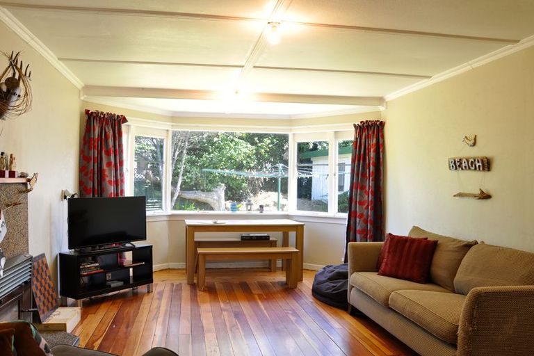 Photo of property in 39 Ocean View Road, Waihi Beach, 3611