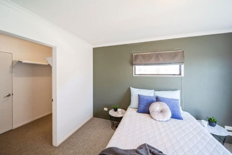 Photo of property in 1/253 Saint Aubyn Street, New Plymouth, 4310