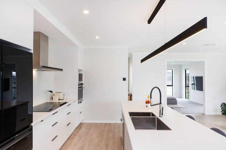 Photo of property in 62 Accolade Street, Maewa, Feilding, 4702