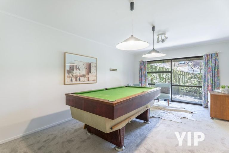Photo of property in 10 Ellwood Place, Churton Park, Wellington, 6037