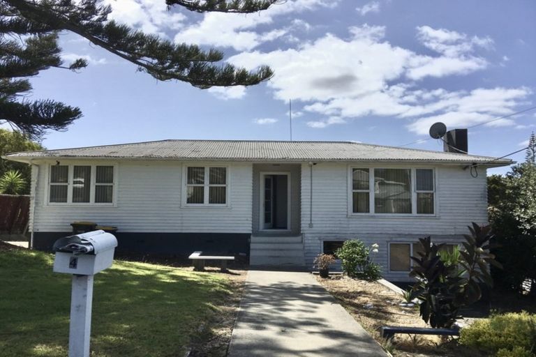 Photo of property in 4 Utting Street, Birkdale, Auckland, 0626