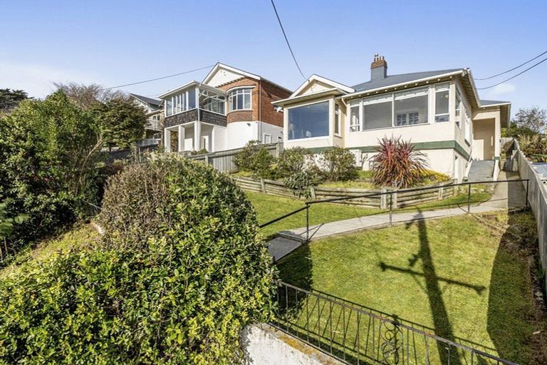 Photo of property in 10 Highcliff Road, Andersons Bay, Dunedin, 9013