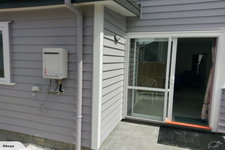 Photo of property in 163 Tiriwa Drive, Massey, Auckland, 0614