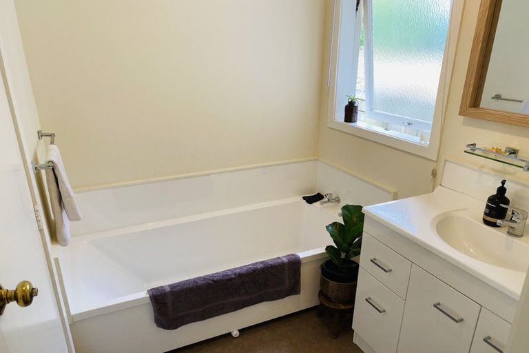 Photo of property in 97 The Esplanade, Raumati South, Paraparaumu, 5032