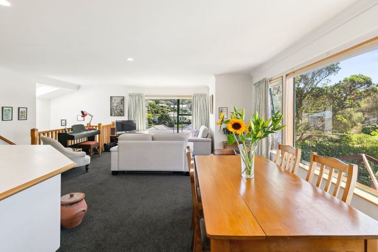 Photo of property in Mt Carmel Mews, 4/9 Arawa Road, Hataitai, Wellington, 6021
