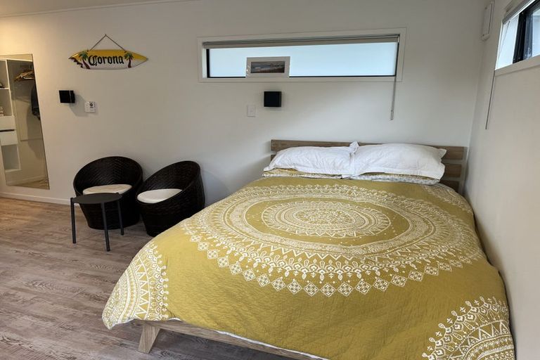 Photo of property in 2 Eveline Street, Mangawhai Heads, Mangawhai, 0505