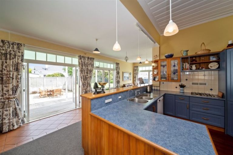 Photo of property in 7 George Street, Hawera, 4610