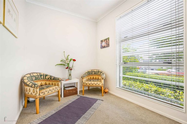 Photo of property in 3 Waiarohia Place, Hobsonville, Auckland, 0616