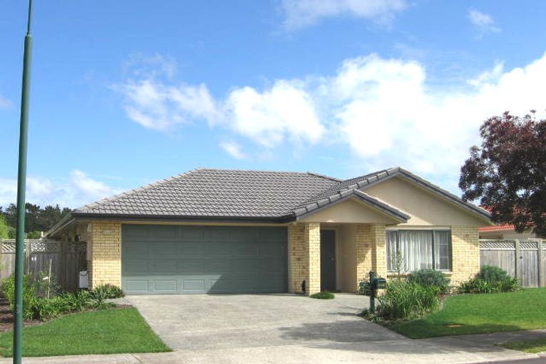 Photo of property in 4 Checkerberry Court, Henderson, Auckland, 0612