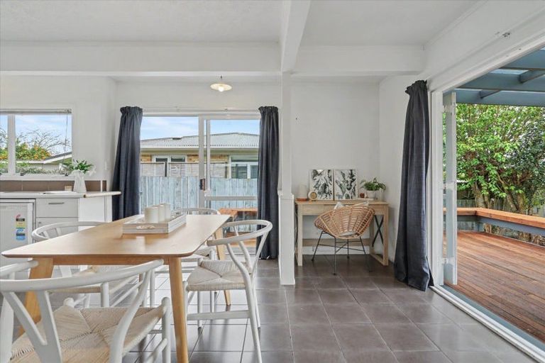 Photo of property in 15 Carlisle Street, Greerton, Tauranga, 3112