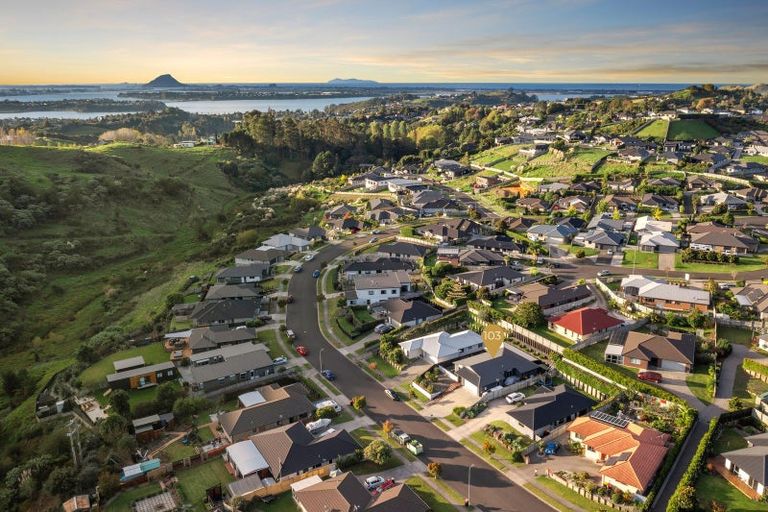 Photo of property in 103 Ballintoy Park Drive, Welcome Bay, Tauranga, 3175