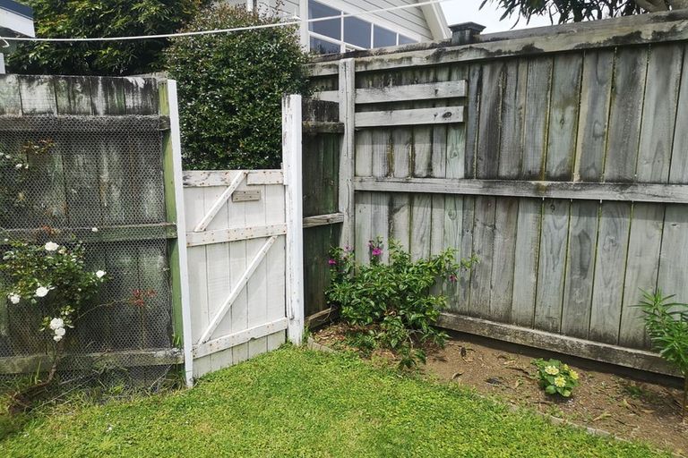 Photo of property in 410 Saint Aubyn Street, Lynmouth, New Plymouth, 4310