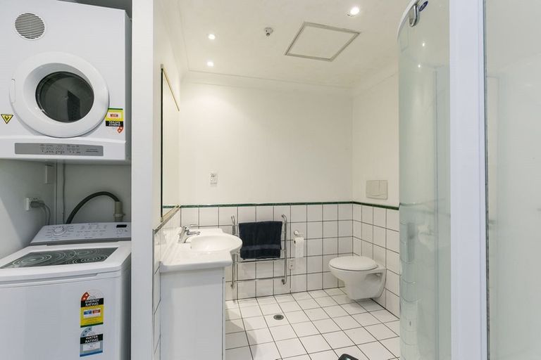 Photo of property in Vicino Apartments, 25/33 Taranaki Street, Te Aro, Wellington, 6011