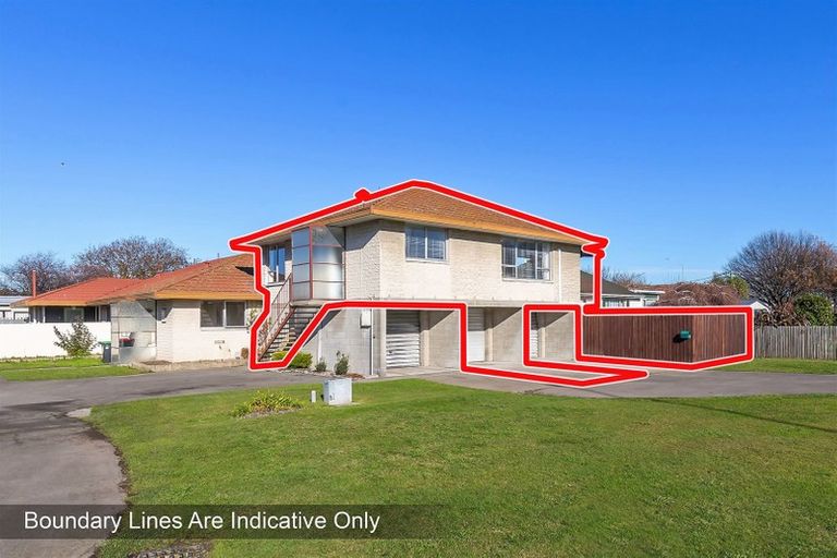 Photo of property in 4/4a Hayton Road, Hornby, Christchurch, 8042