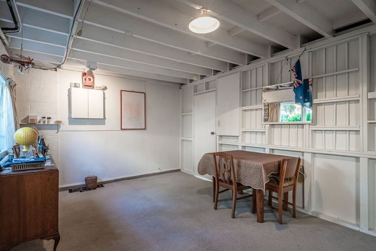 Photo of property in 53 Stanley Avenue, Milford, Auckland, 0620