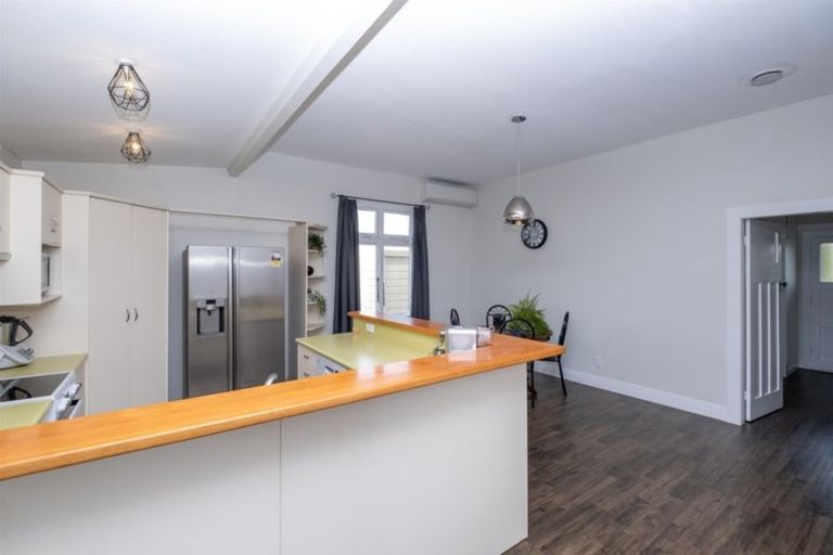 Photo of property in 128 Miranda Street, Stratford, 4332