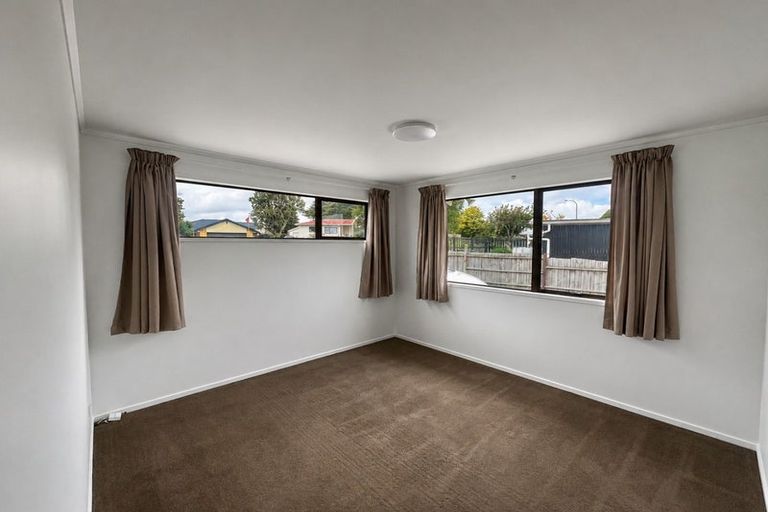 Photo of property in 236 Mahia Road, Weymouth, Auckland, 2103