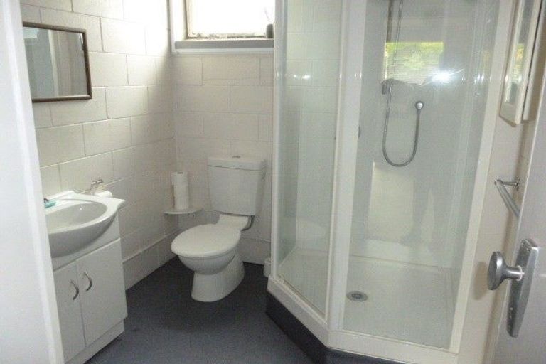 Photo of property in 1/24 Grassways Avenue, Pakuranga, Auckland, 2010