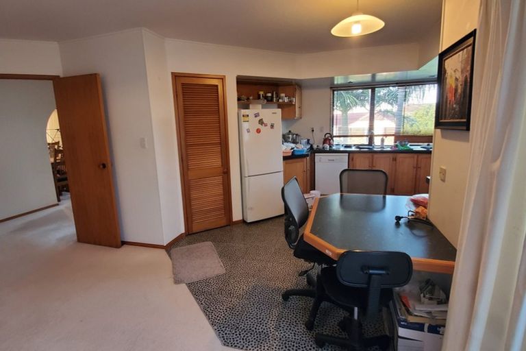 Photo of property in 34 Oliver Road, Eastern Beach, Auckland, 2012