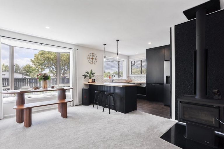 Photo of property in 13 East Belt, Rangiora, 7400