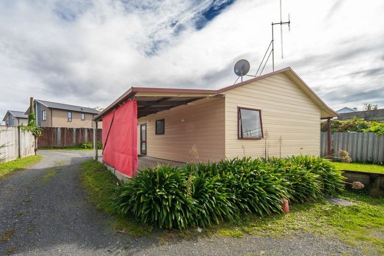 Photo of property in 9a Perry Place, Bader, Hamilton, 3206