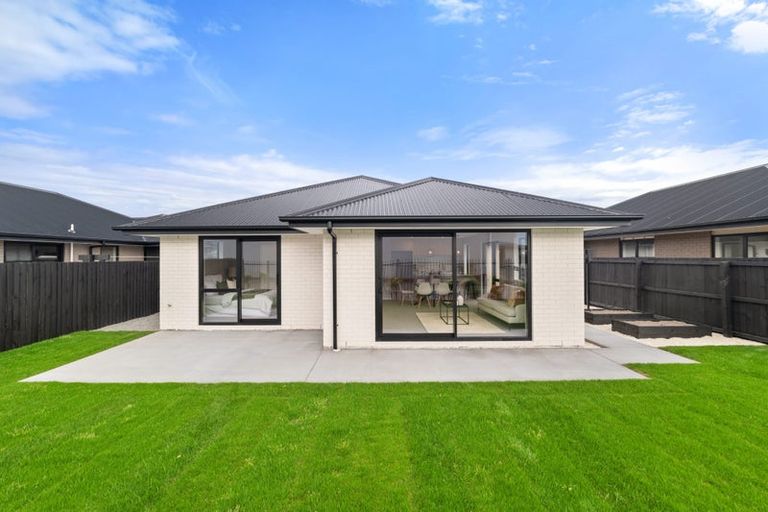 Photo of property in 29 Poipoi Place, Aranui, Christchurch, 8061
