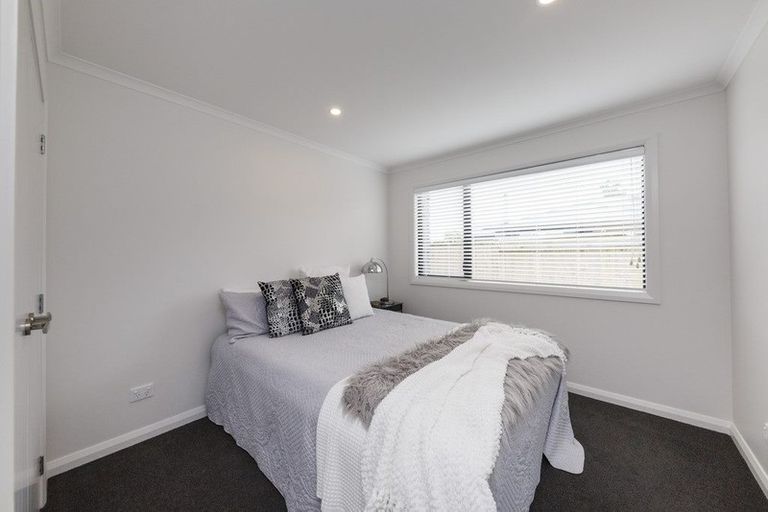 Photo of property in 5 Freedom Drive, Kelvin Grove, Palmerston North, 4414