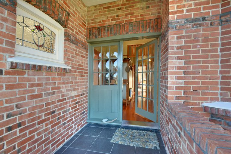 Photo of property in 44 Stirling Street, Andersons Bay, Dunedin, 9013