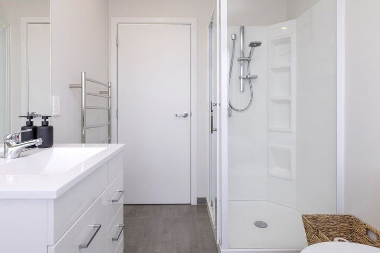 Photo of property in 22 Wai Terrace, Wharewaka, Taupo, 3330