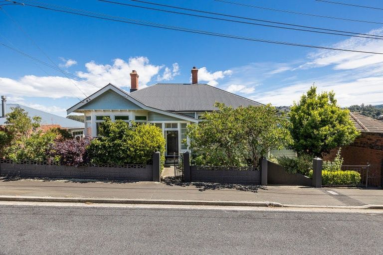 Photo of property in 29 Mataora Road, Kenmure, Dunedin, 9011