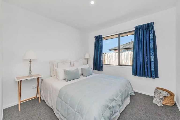 Photo of property in 15 Kewai Court, Pegasus, 7612