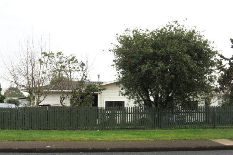 Photo of property in 22 Mack Place, Red Hill, Papakura, 2110