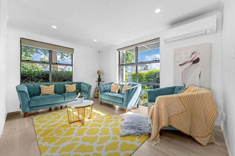 Photo of property in 41 Bruce Pulman Drive, Takanini, 2112