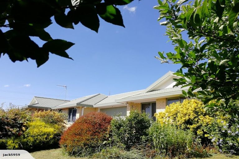 Photo of property in 20 Nottingham Drive, Hamilton East, Hamilton, 3216