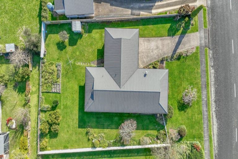 Photo of property in 61 Hayward Road, Ngatea, 3503