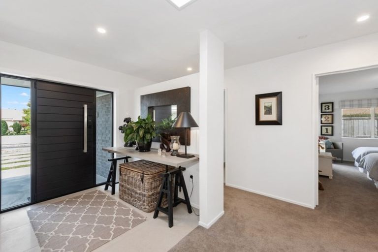 Photo of property in 35 Harrowfield Drive, Harrowfield, Hamilton, 3210