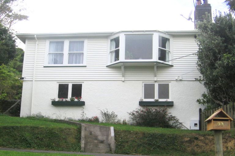 Photo of property in 33 Victory Avenue, Karori, Wellington, 6012