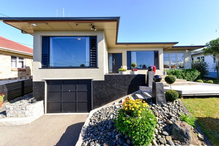 Photo of property in 12 Charles Crescent, Beerescourt, Hamilton, 3200