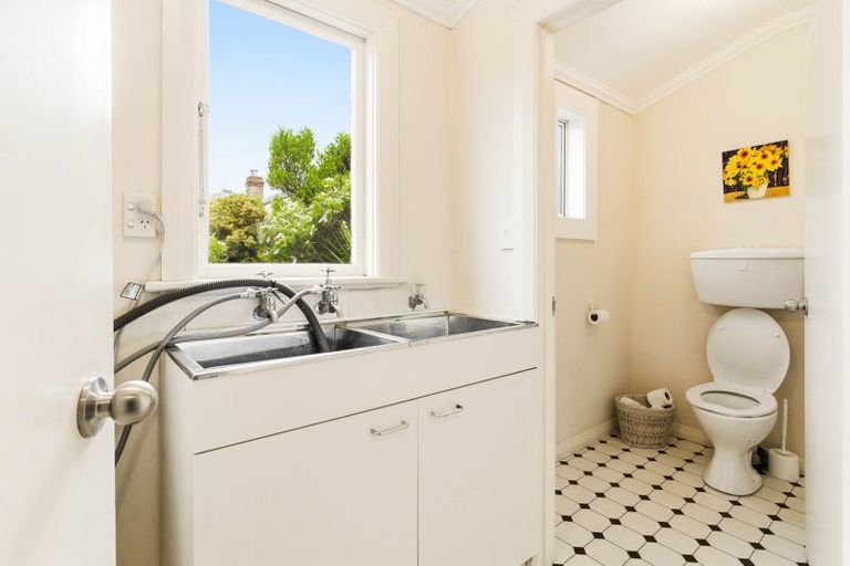 Photo of property in 21 Trafalgar Street, Saint Kilda, Dunedin, 9012